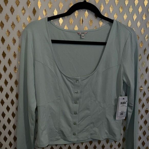 NWT Guess AMORI BUTTON UP TOP in Aloe Palm green size L - Picture 4 of 6